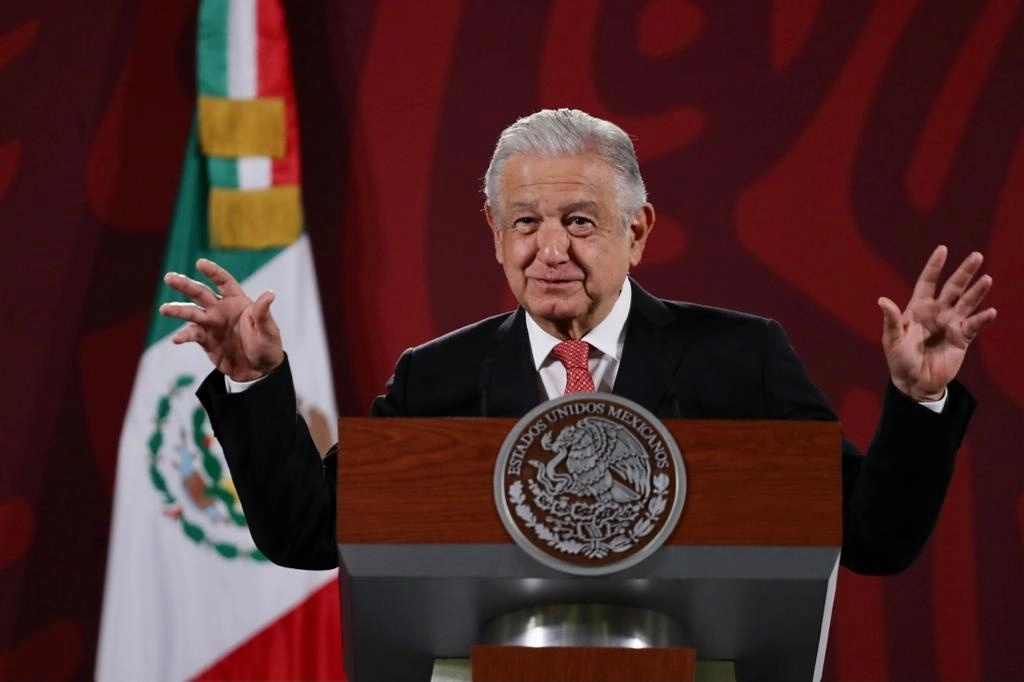 El presidente de México Andrés Manuel López Obrador durante su conferencia matutina en Palacio Nacional, en la Ciudad de México, el 9 de marzo de 2022. Foto Roberto García Ortiz