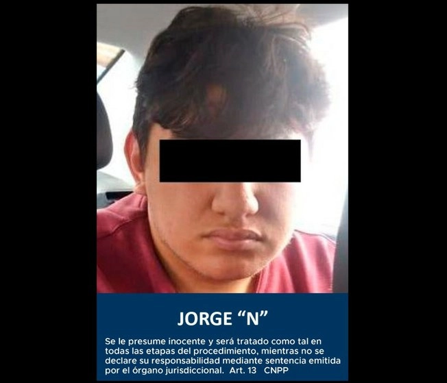 Jorge Daniel “N”, de 21 años, fue acusado de tomar fotogragías con su celular a un estudiante en los baños de la Facultad de Ciencias de la UNAM. Foto cortesía de la Fiscalía
