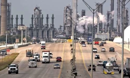 La refinería de Deer Park, en Texas, logró ganancias históricas en los últimos 16 años. Foto Ap /Archivo