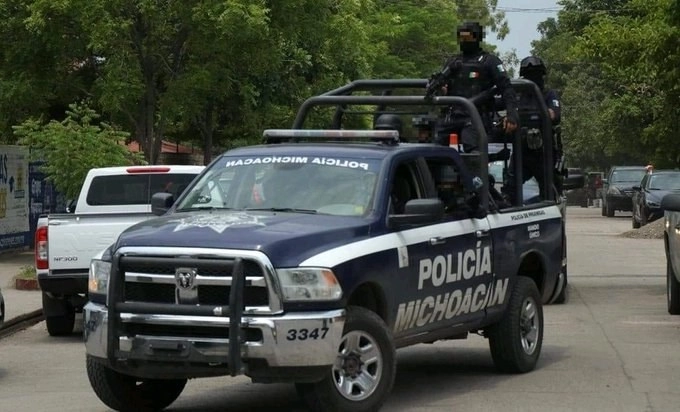 En imagen de archivo, policías de Michoacán en operativo. Foto tomada de @MICHOACANSSP