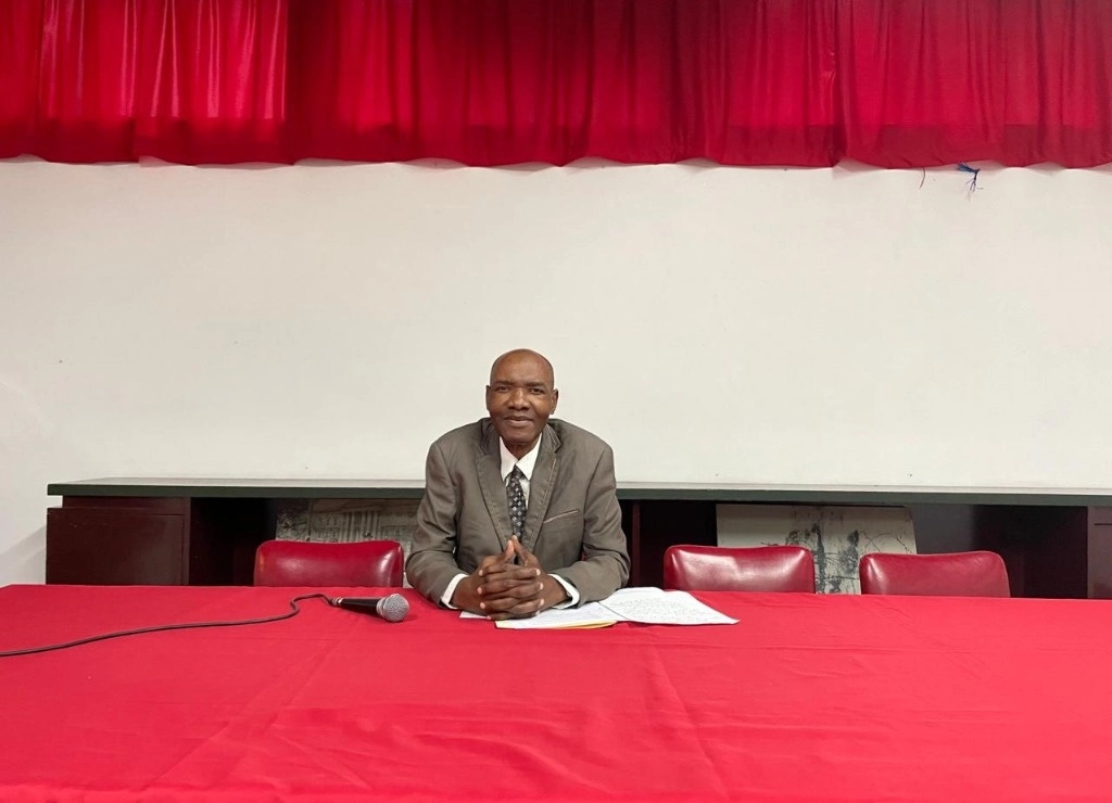 Wilner Metelus, presidente del del Comité Ciudadano en Defensa de los Naturalizados y Afromexicanos, señala impunidad en asesinatos de migrantes. Foto tomada de Twitter @wilnermetelus / Archivo