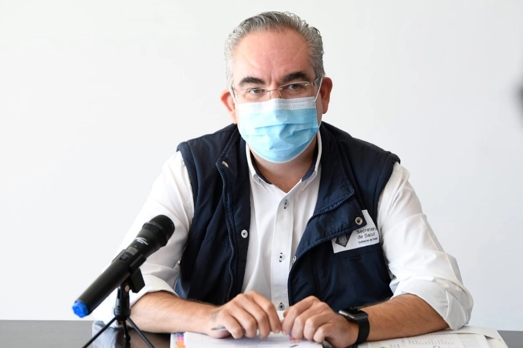 En imagen de archivo, José Antonio Martínez García, titular de la Secretaría de Salud de Puebla. Foto La Jornada de Oriente