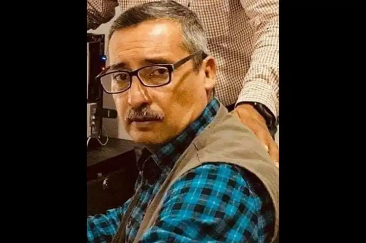 La denuncia interpuesta por su esposa señalaba que personas desconocidas se llevaron a Luis Martín de su domicilio, junto con su computadora, su celular, y un disco duro. Foto La Jornada.