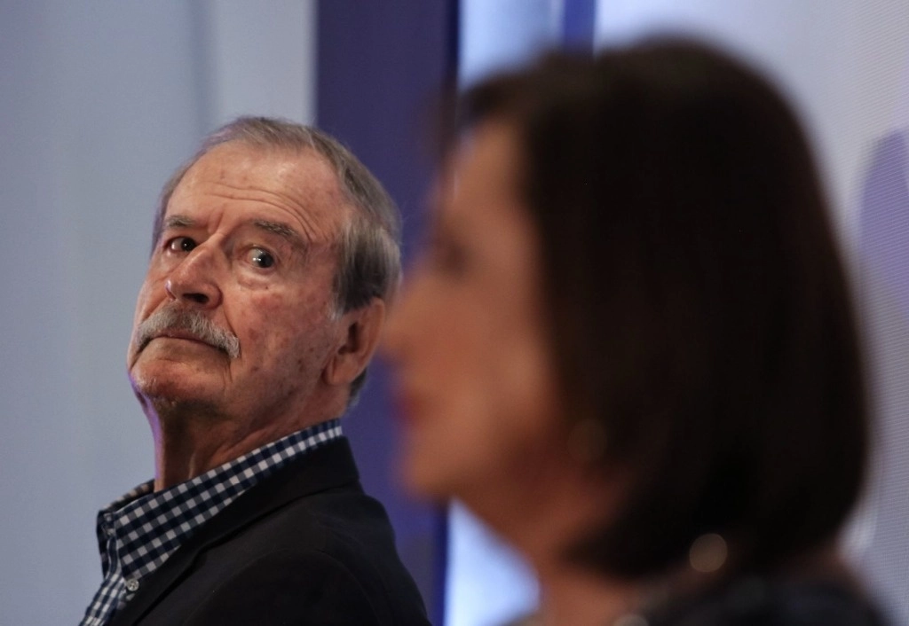El ex presidente Vicente Fox fue tundido en redes sociales luego de que llamó "Dama de compañía" a Mariana Rodríguez Cantú. Foto Cuartoscuro