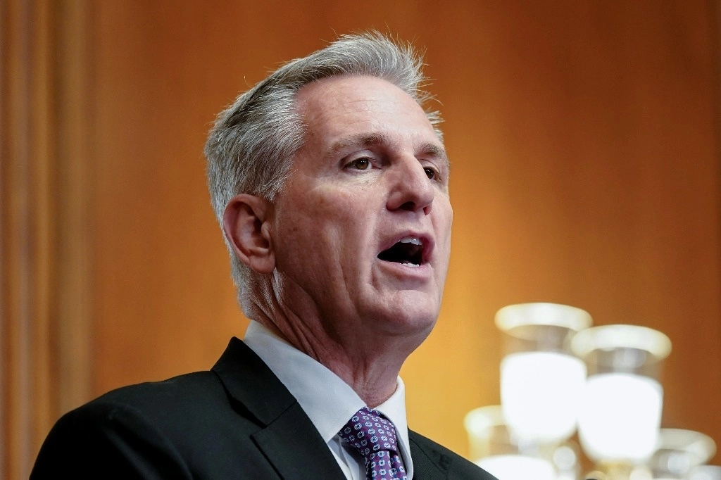 "Aún no es el final, tengo otras ideas", dijo a periodistas el presidente de la Cámara de Representantes, el republicano Kevin McCarthy, tras la derrota del proyecto de ley que había respaldado el 29 de septiembre de 2023. Foto Ap