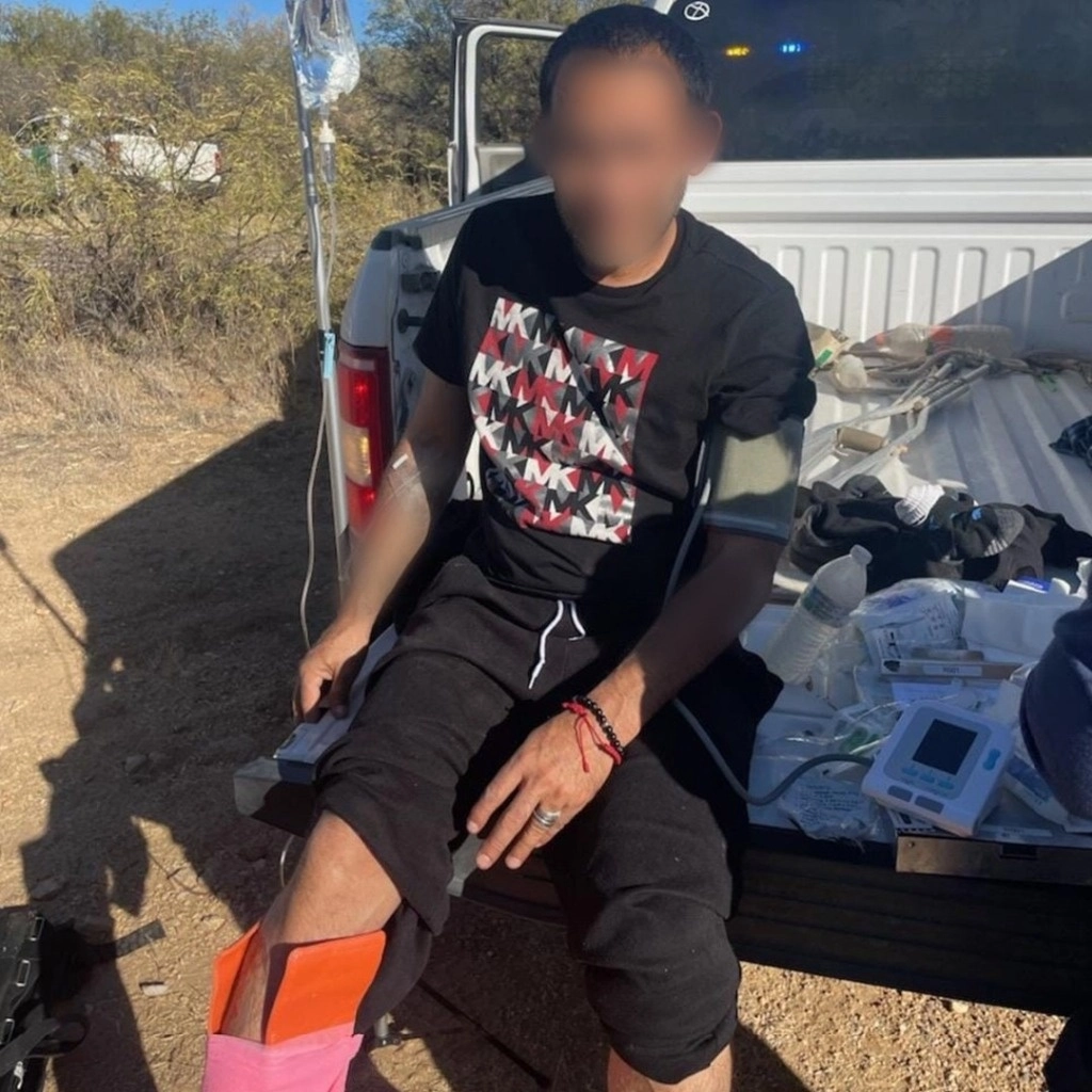 Las rutas controladas por redes de traficantes de personas son escenario frecuente de enfrentamientos violentos entre grupos rivales, dejando a los migrantes atrapados en medio del peligro. Foto 'La Jornada'