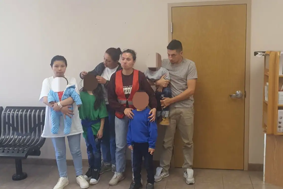 Se brindaron recomendaciones a la familia para el manejo de crisis, logrando que los delincuentes liberaran a las víctimas. Foto tomada de Twitter @AndresCamiloHR