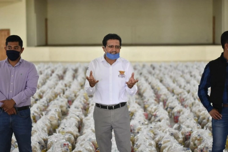 Jesús Lucas Ángel, presidente municipal de Salvador Escalante, Michoacán. Foto tomada del Facebook del ayuntamiento de Salvador Escalante