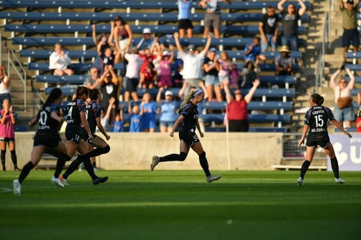 El Chicago Red Stars fue uno de los equipos que se vieron envueltos en casos de abusos y acoso contra las jugadoras. Foto @chicagoredstars
