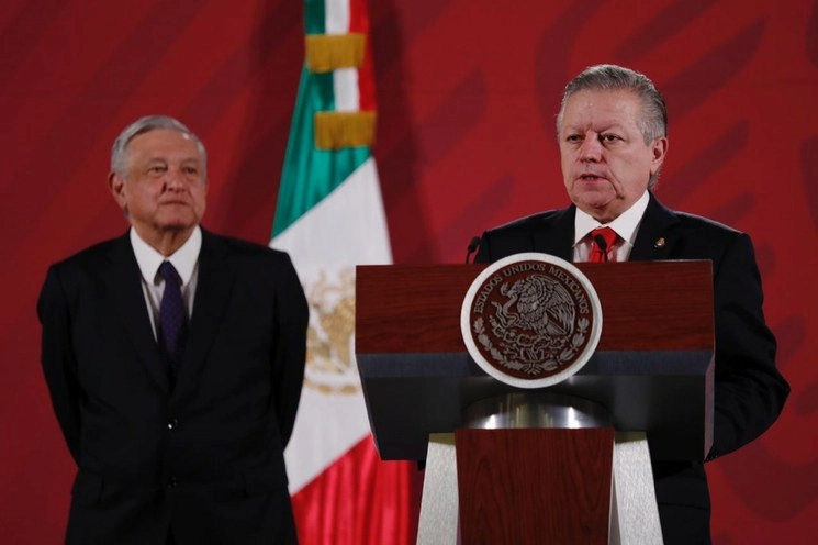 El presidente Andrés Manuel López Obrador y el presidente de la SCJN, Arturo Zaldívar. Foto Cristina Rodríguez 