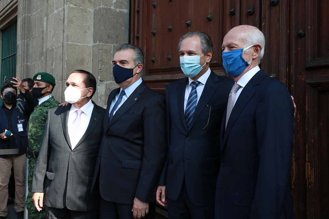 El presidente de Concanaco, José Manuel, el presidente de la Concamin, Francisco Cervantes; el presidente del CCE, Carlos Salazar Lomelín y el presidente de la ABM, Luis Nino de Rivera, en imagen de archivo. Foto María Luisa Severiano