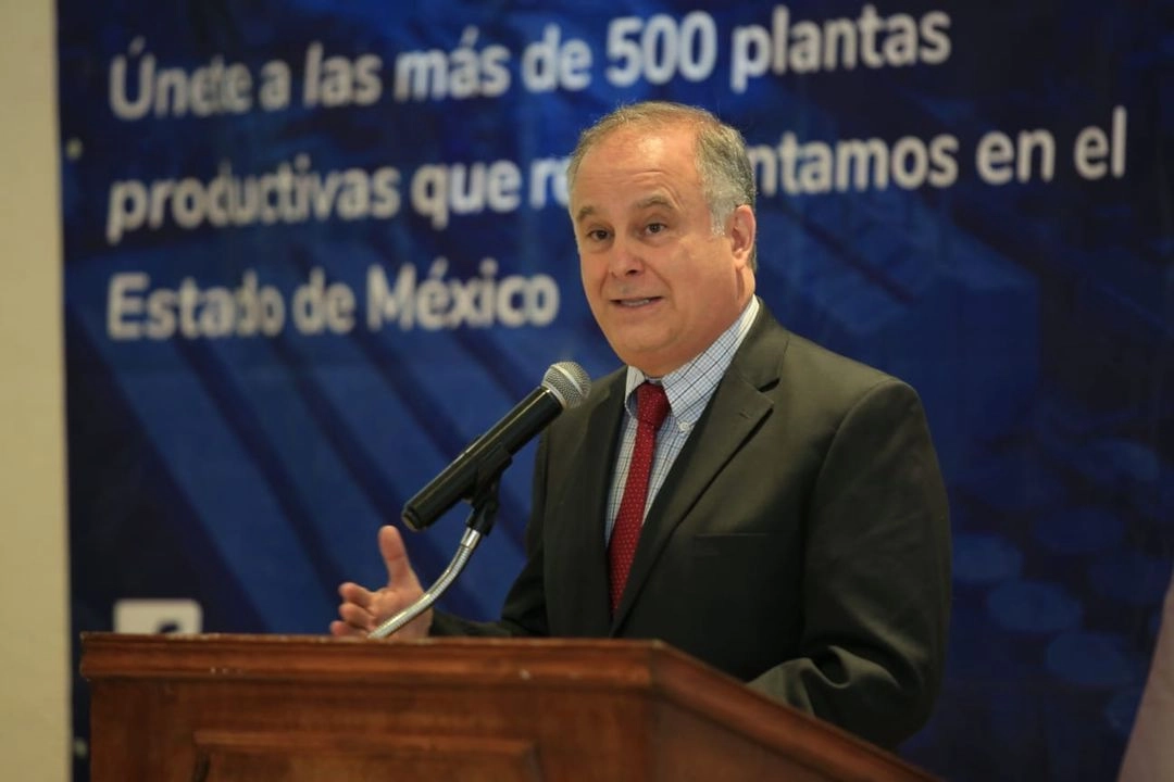 Refirió que el cluster va de la mano con la capacidad y calidad de mano de obra que hay en el estado, con la falta de empleo en la región, los espacios que se están destinando para uso industrial y con la disponibilidad que hay de energía eléctrica en esa zona a diferencia de otras regiones del país. Foto