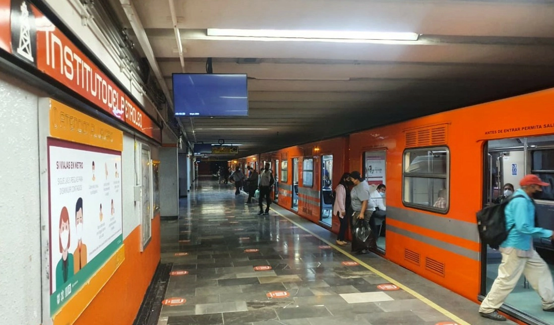 El servicio en la Línea 6 del Sistema de Transporte Colectivo Metro fue restablecido, según informó el director general del mismo, Guillermo Calderón, el 15 de julio de 2021. Foto tomada del Twitter @GCalderon_Metro