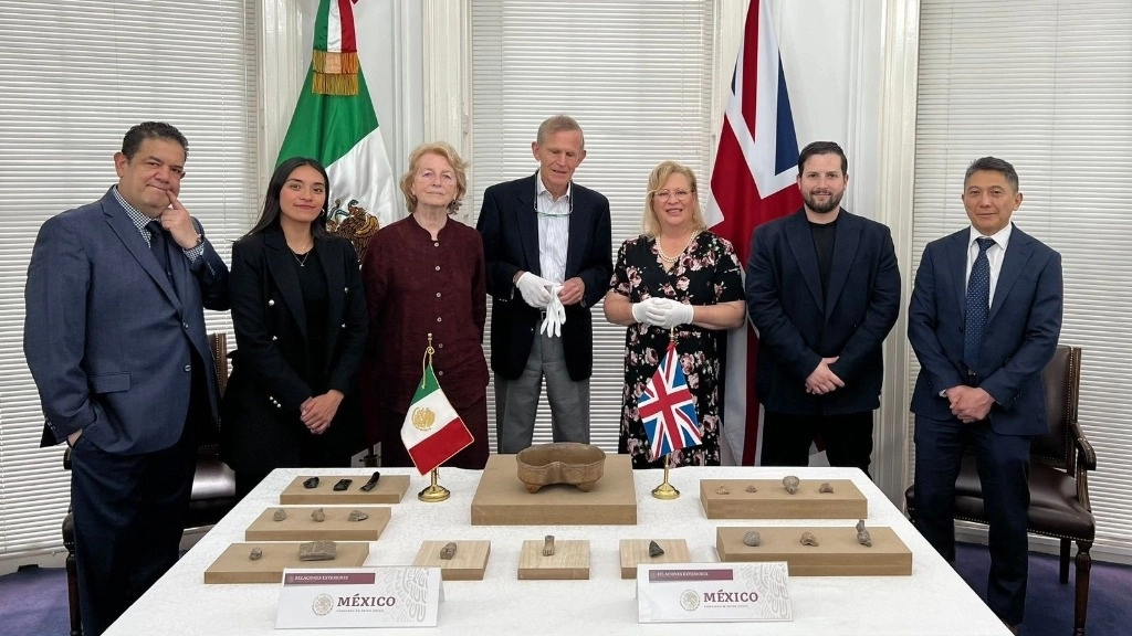 Los 19 bienes se recuperaron el pasado 30 de abril y son consideradas monumentos muebles propiedad de la nación mexicana, definidas y protegidas de conformidad con la Ley Federal sobre Monumentos y Zonas Arqueológicos, Artísticos e Históricos. Imagen difundida por la SRE 