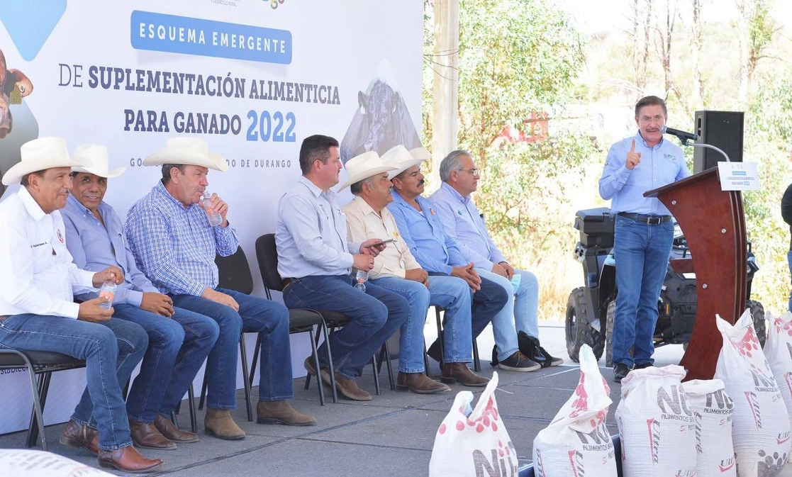 La Secretaría de Finanzas de Durango reconoció que adeuda a los municipios del estado 275 millones de pesos correspondientes a participaciones; sin embargo, 15 alcaldes aseguran que el monto es de cerca de 500 millones de pesos. Foto ‘La Jornada’