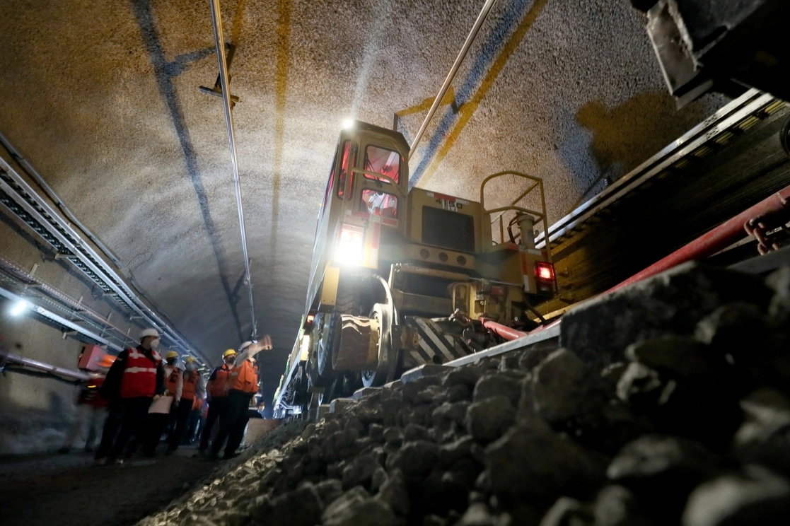Trabajos de rehabilitación en el Metro, en imagen de archivo. Línea 12. Foto Roberto García Ortiz