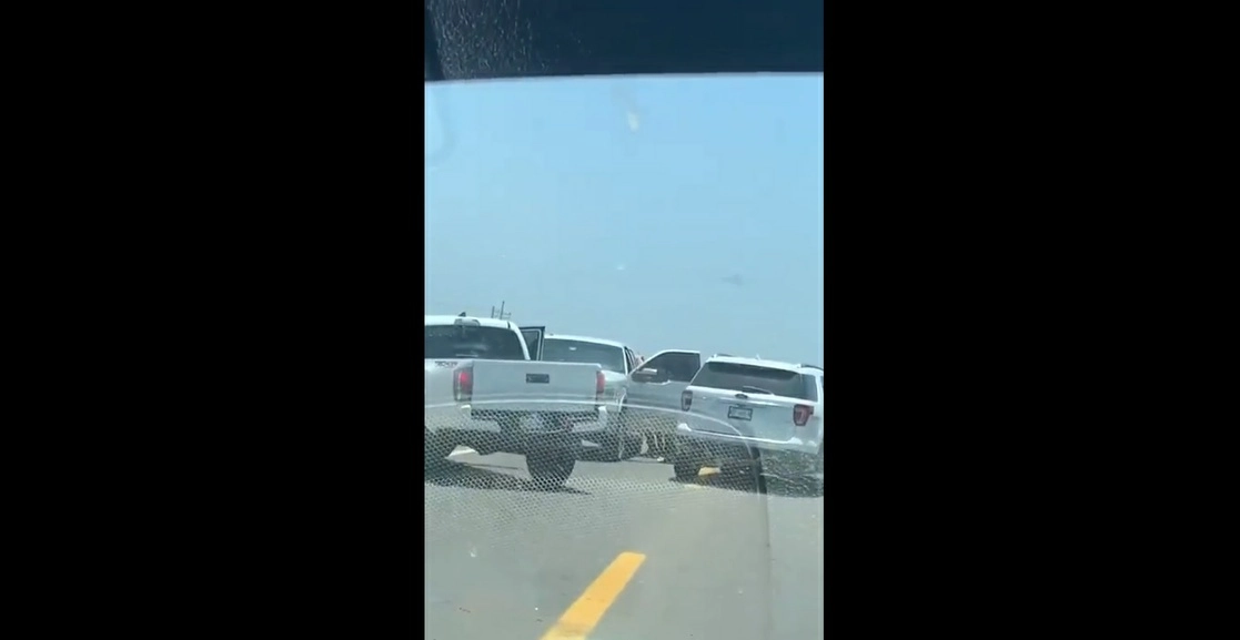 En días pasados habían bloqueado carreteras para exigir la liberación de su líder moral. Foto La Jornada