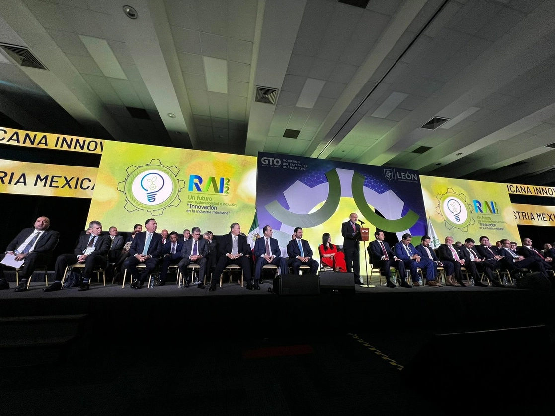 Inauguración de la Reunión Anual de Industriales (RAI) 2022 en Guanajuato. Foto tomada de la cuenta de Twitter @SheffieldGto
