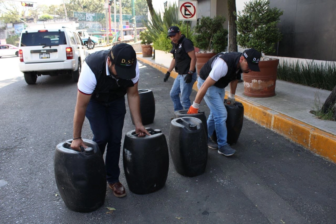Tlalpan retiró durante el año pasado más de 100 toneladas de bienes mostrencos, objetos que obstruían, limitaban o impedían el libre tránsito en la vía pública. Foto cortesía de la alcaldía