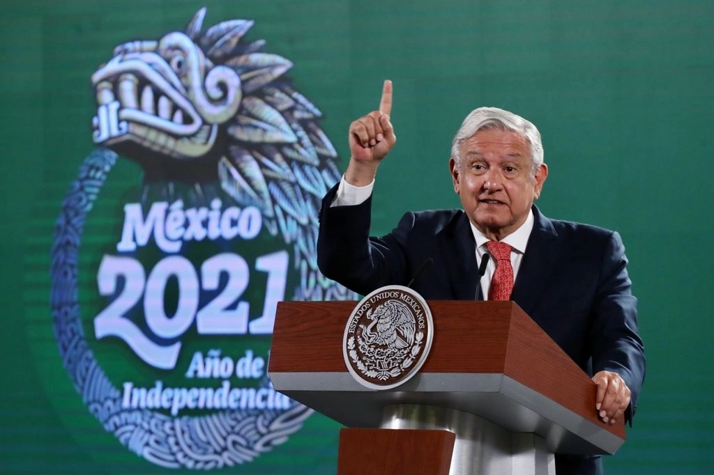El presidente de México, Andrés Manuel López Obrador, durante su conferencia matutina en Palacio Nacional, en la Ciudad de México, el 7 de junio de 2021. Foto Roberto García Ortiz