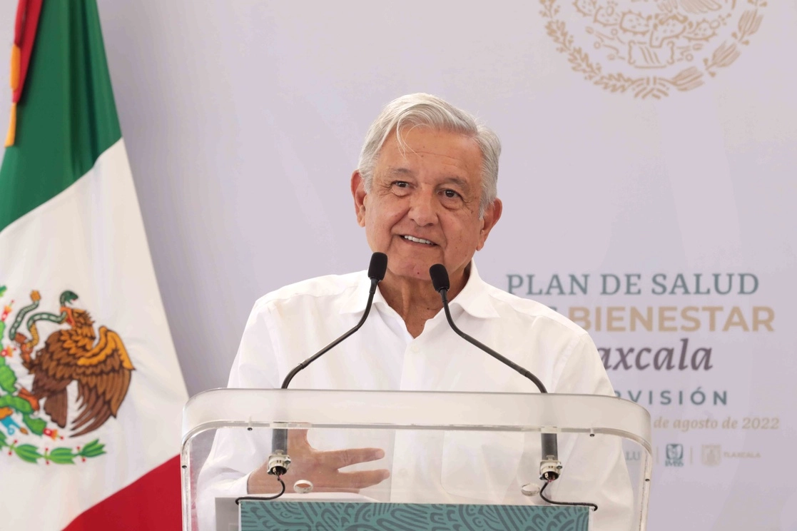 En el hospital general de Huamantla, el presidente López Obrador resaltó la importancia de contar con hospitales equipados para atender urgencias, el 5 de agosto de 2022. Foto cortesía Presidencia