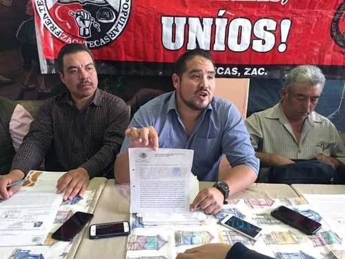 Conferencia de prensa del Sindicato Nacional de Trabajadores Mineros, Metalúrgicos, Siderúrgicos y Similares de la República Mexicana, con motivo de la huelga en la mina de San Martín Sombrerete, Zacatecas. Foto ‘La Jornada’ / Archivo