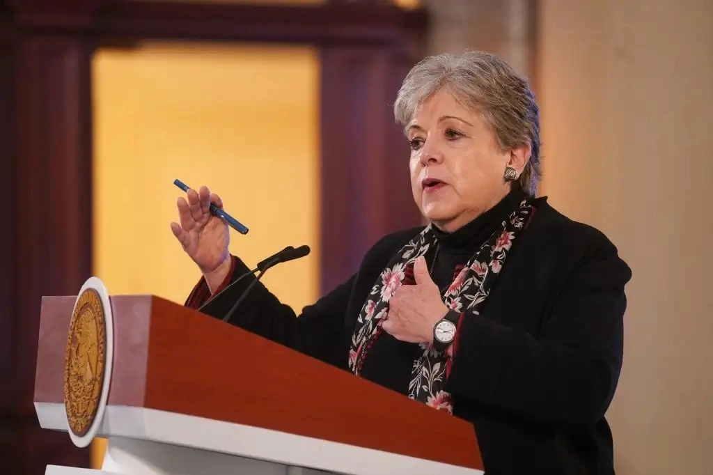 La secretaria del Medio Ambiente y Recursos Naturales, Alicia Bárcena, aseguró que fue revocada la autorización de Manifestación de Impacto Ambiental para el megaproyecto turístico y residencial La Esperanza, en Cabo Pulmo, en Baja California Sur. Foto Cuartoscuro