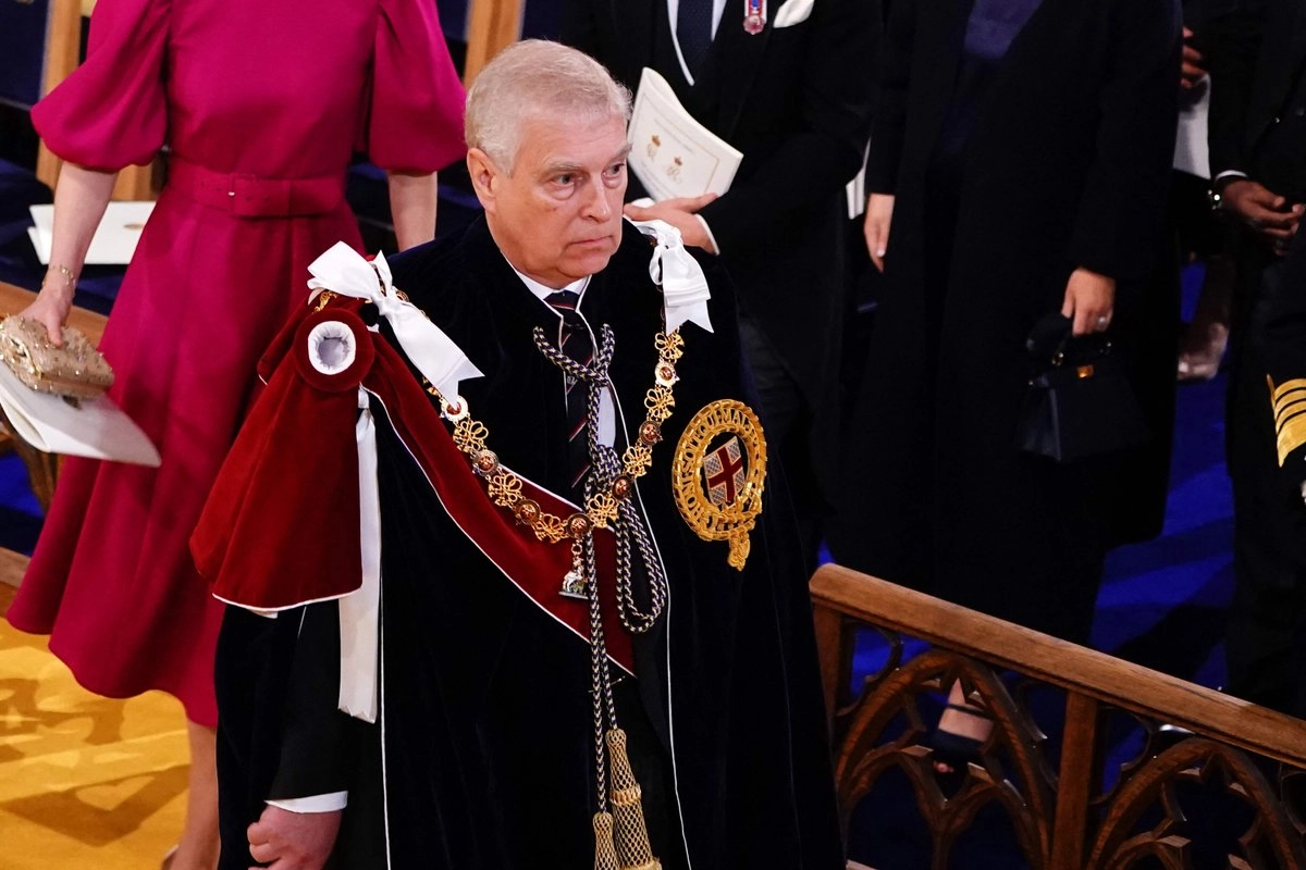 Se ha notificado formalmente a Andrés que renuncie al contrato de arrendamiento de su mansión, llamada Royal Lodge, y que se traslade a un alojamiento privado alternativo, informó el palacio de Buckingham. Imagen del 6 de mayo de 2023. Foto Yui Mok / Pool / 