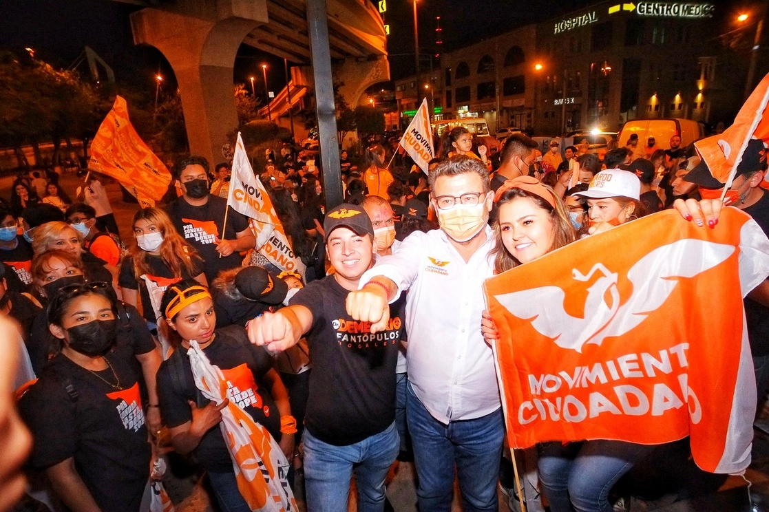 El ex candidato durante un acto de campaña. Foto @r_rbc
