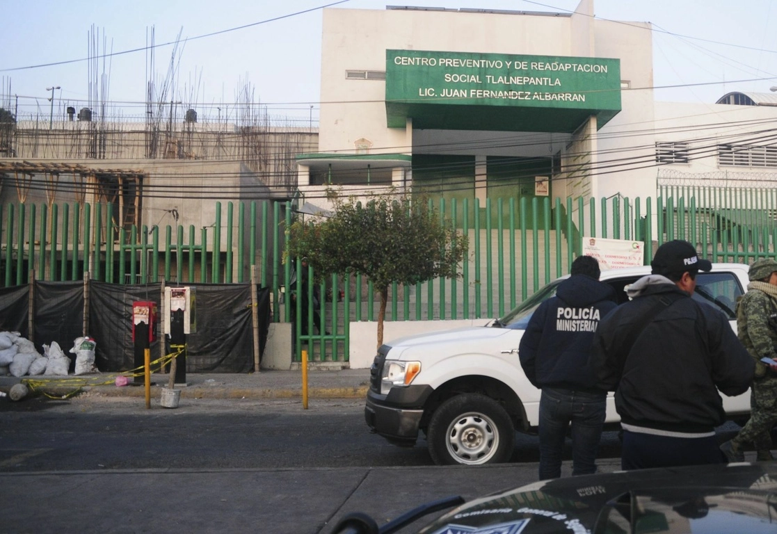 En el penal de Barrientos donde anoche se reportó una riña que dejó un saldo de 9 lesionados no graves. Foto Cuartoscuro / Archivo 