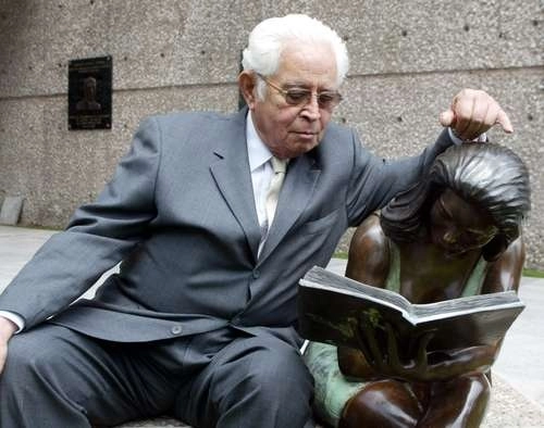 Alí Chumacero en una entrevista con este diario, en agosto de 2003. Foto La Jornada