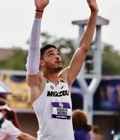 Roberto Vilches, atleta mexicano.