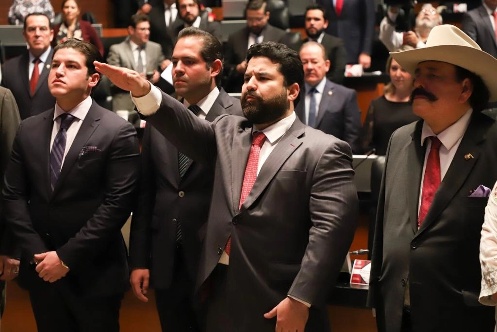 Rogelio Hernández cuando rindió protesta en el cargo, en el Senado. Foto Canal del Congreso