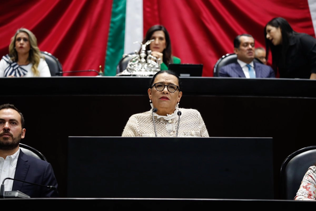 Rosa Icela Rodríguez, secretaria de Gobernación, durante su comparecencia ante el pleno de la Cámara de Diputados, el 23 de septiembre de 2025. Foto 