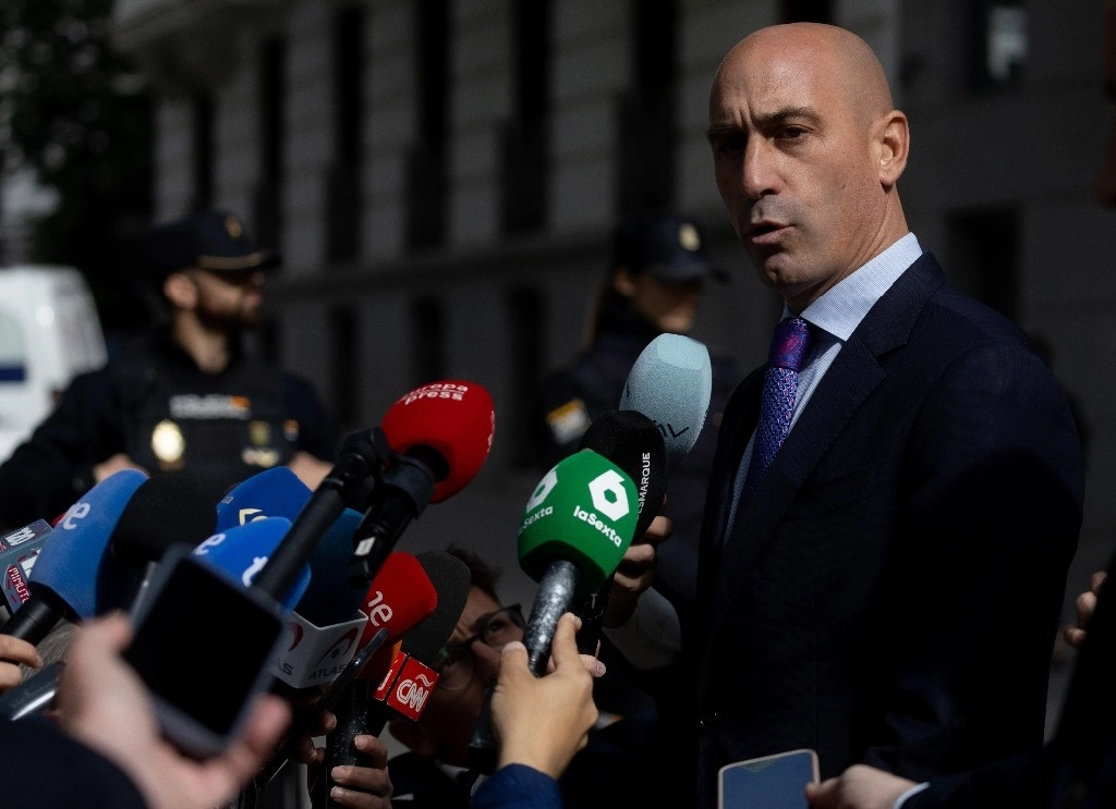 La abogada de Rubiales pide que declaren como testigos exdirectivos de la RFEF, futbolistas como Alexia Putellas o Irene Paredes, la actual seleccionadora Montse Tomé o las dos hijas de Rubiales. Foto Europa Press / Archivo