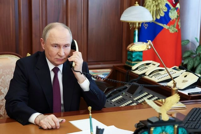 Putin mencionó la “difícil situación” que atraviesan  “sobre todo, Kursk, Belgorod y Briansk, cuyos habitantes sufrieron daños por los bombardeos. Foto 