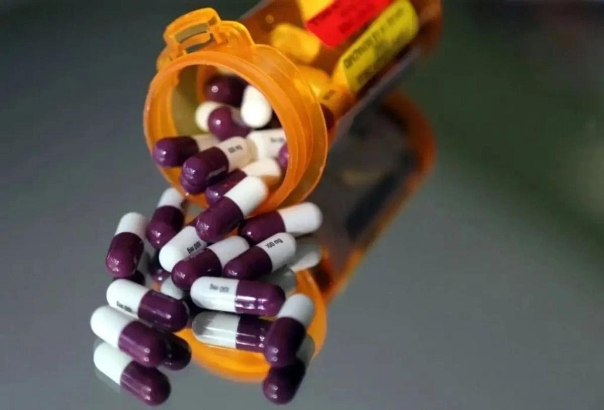 Cuando las Rutas de la Salud ponen en manos de especialistas los medicamentos esenciales, se asegura un  manejo uniforme y equitativo, se ordena la práctica y se devuelve certeza al paciente. Foto