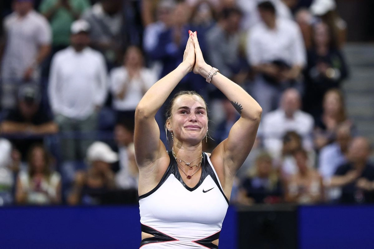 "Me entristece anunciar mi retirada del Abierto de China de este año tras sufrir una pequeña lesión después del Abierto de Estados Unidos", dijo Sabalenka. La imagen, del 6 de septiembre de 2025. Foto 