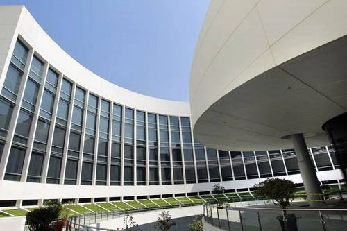La sede actual del Senado. Foto Carlos Cisneros / archivo 