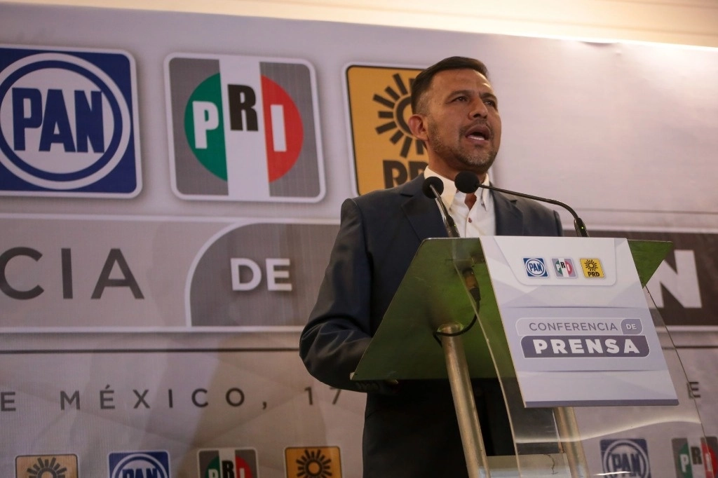 Azar Figueroa expuso que “el PRD aporta más afuera de la coalición aquí en lo local”. Foto Cuartoscuro / Archivo