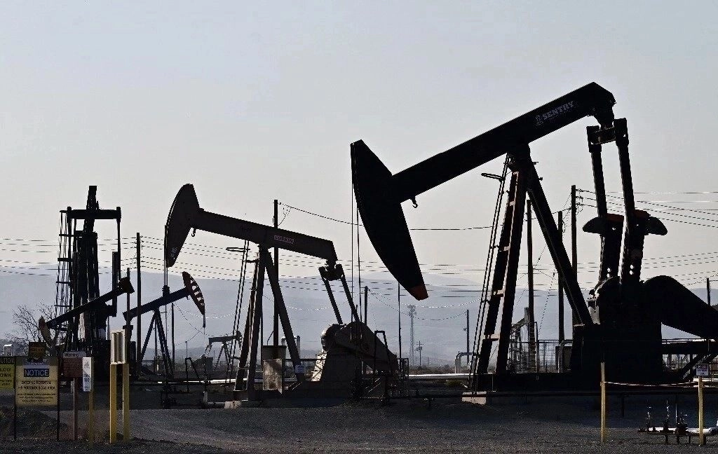 Marco Rubio, secretario de Estado de EU, dijo que su país 'tomará' medidas mientras Irán intente financiar actividades desestabilizadoras con sus ingresos petroleros. Foto