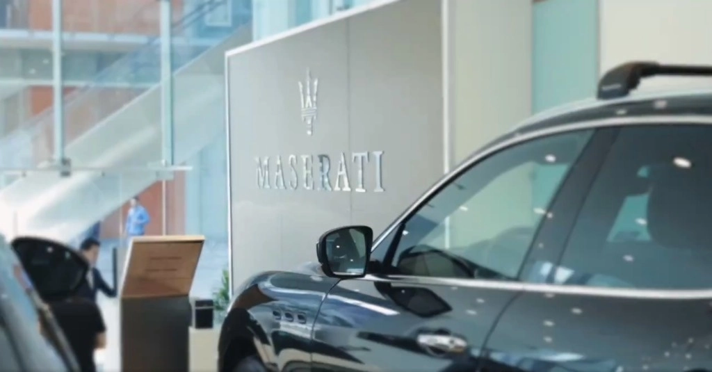 Aspectos de una agencia automotriz de Maserati. Foto Santander