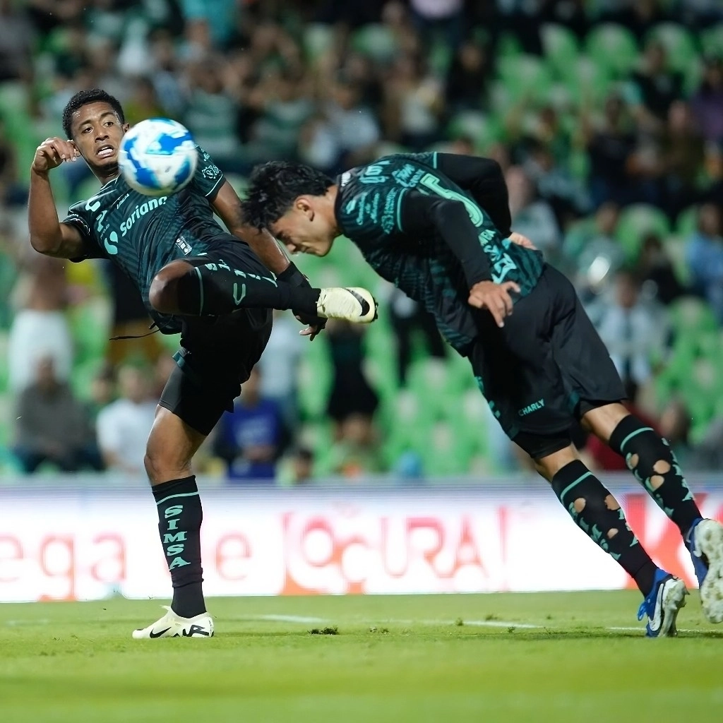 En la imagen, por los malos resultados en la cancha, el Santos tiene una de las campañas con menor asistencia en el estadio TSM Corona. Foto @ClubSantos 