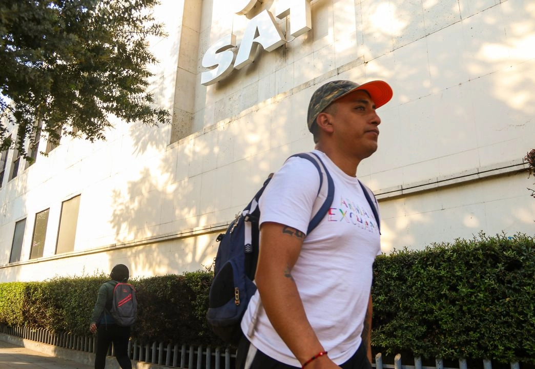 La empresa de origen estadunidense justificó que, desde que inició sus operaciones en México mantiene “una política de plena colaboración con las autoridades” y argumentó que “implementa rigurosos controles de trazabilidad y seguridad a lo largo de toda su cadena de suministro”. Foto


