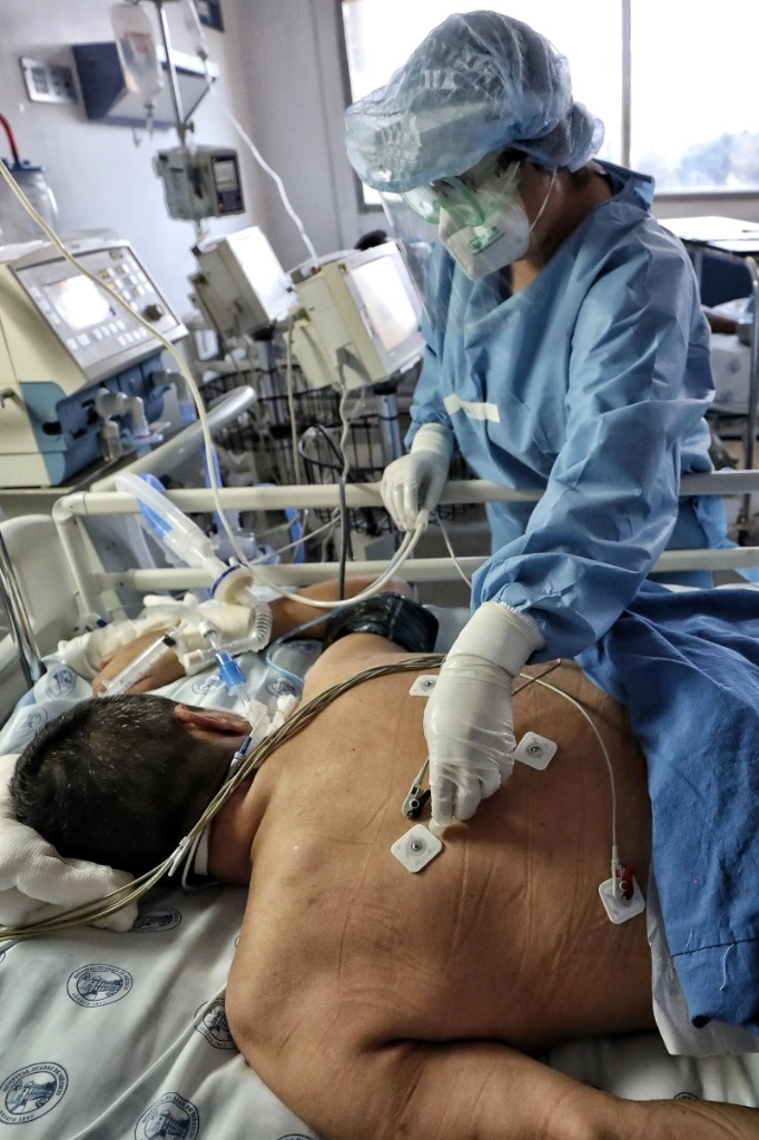 La Secretaría de Salud indicó que en las dos primeras semanas epidemiológicas de 2024 se han reportado 130 casos positivos de covid-19. Foto Marco Peláez 