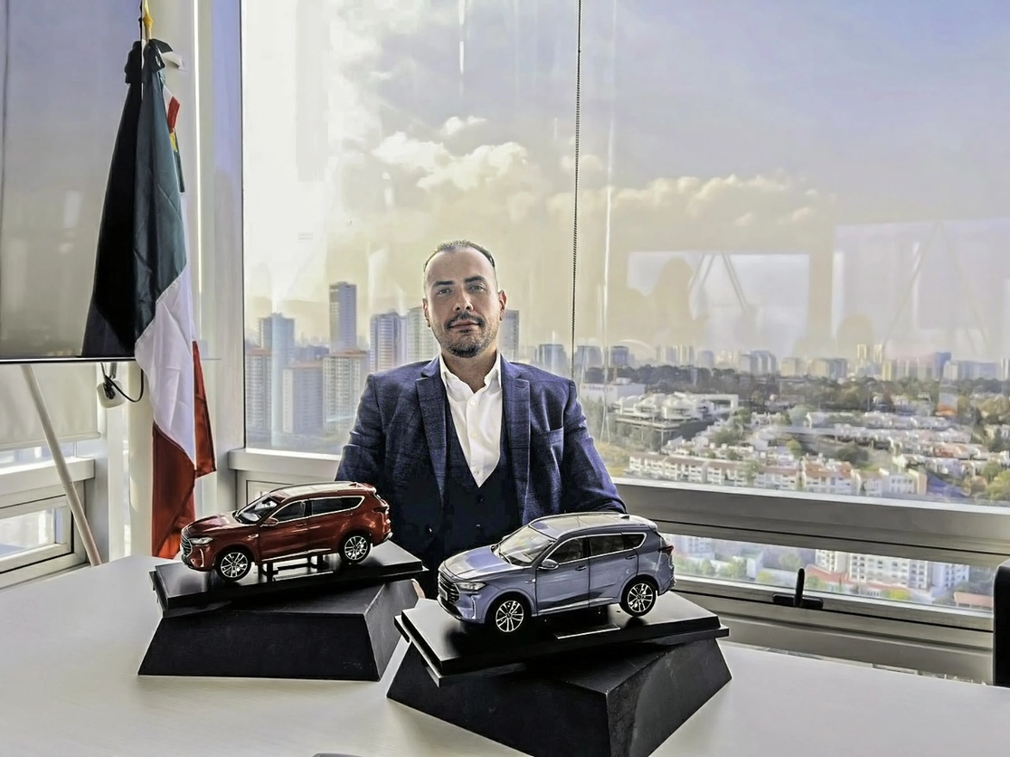 Saúl Espinosa Aguilar es el primer director comercial de Jetour México, firma china que comercializará SUVs premium a partir de abril de 2023. Foto Cortesía Jetour
