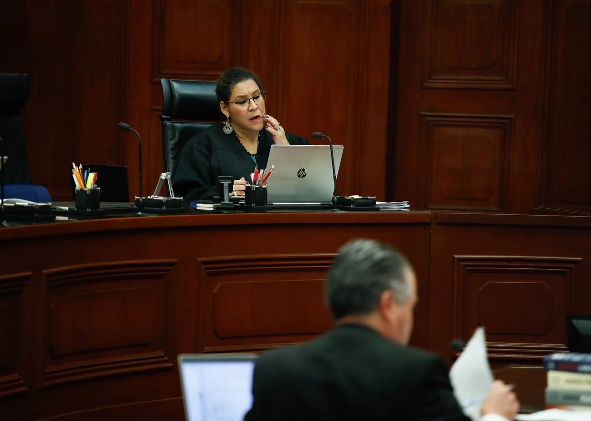 La SCJN aceptó la excusa de la magistrada María Estela Ríos González para no participar en el resolutivo de amparo de Grupo Elektra contra la ministra Lenia Batres. Foto 