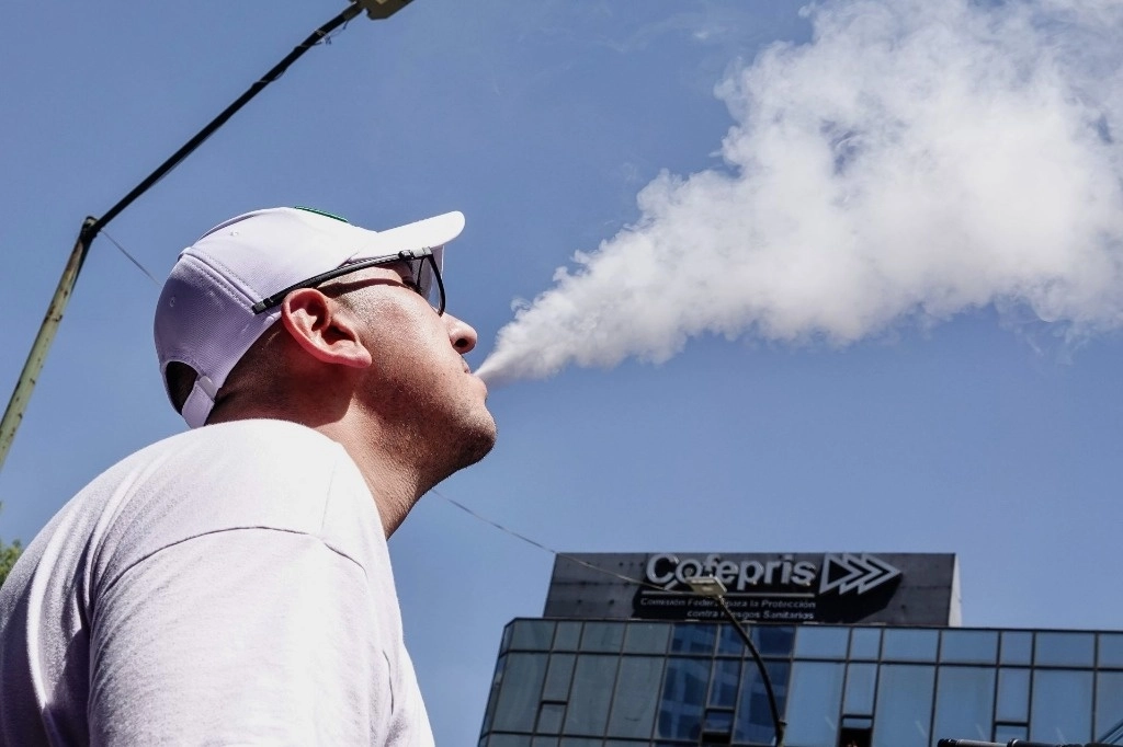La SCJN declaró inconstitucional la prohibición a la importación de cigarros electrónicos. Foto Cuartoscuro/Archivo