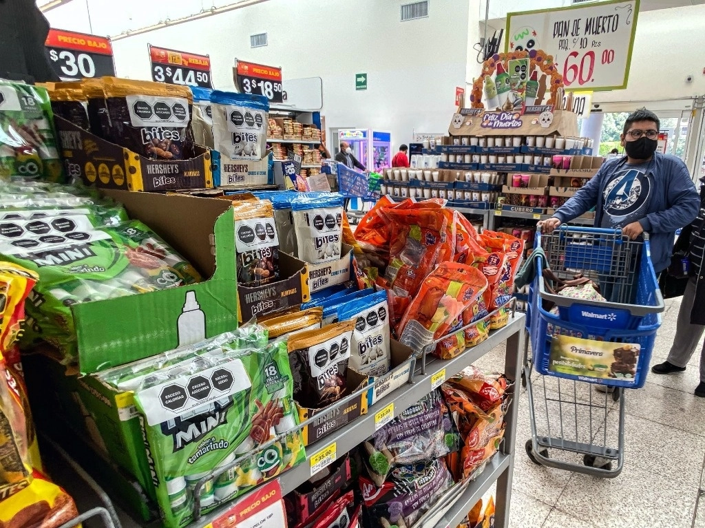 LA SCJN rechazó amparar a una empresa de alimentos en contra del etiquetado nutricional. Foto Cuartoscuro