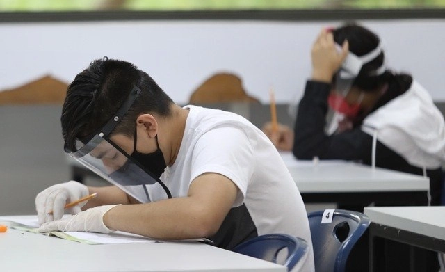 Durante el examen de admisión para el IPN, en imagen de archivo. Foto Yazmín Ortega Cortés

